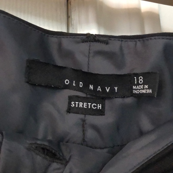 Old Navy Stretch Dress Pants - Picture 2 of 3